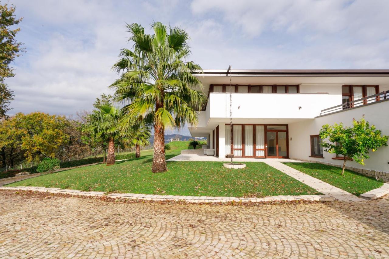 Aria - Villa Di Campagna Montecorvino Rovella Kültér fotó