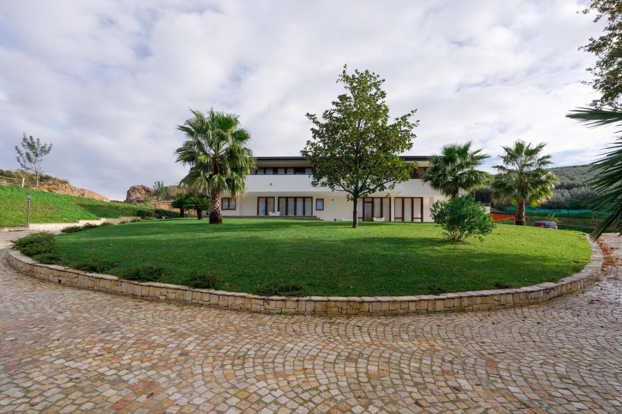 Aria - Villa Di Campagna Montecorvino Rovella Kültér fotó