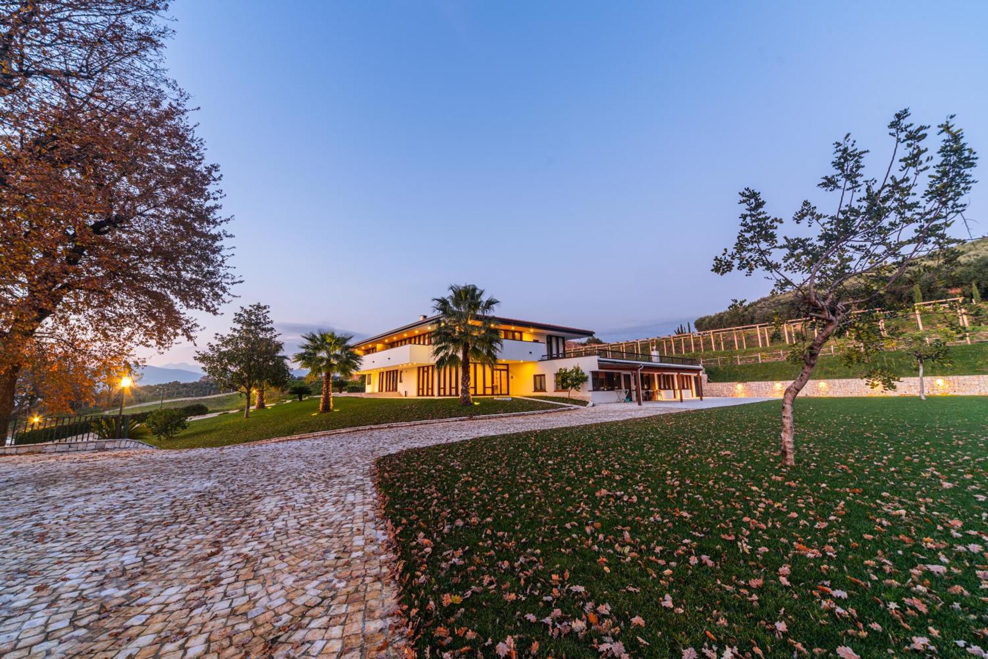 Aria - Villa Di Campagna Montecorvino Rovella Kültér fotó